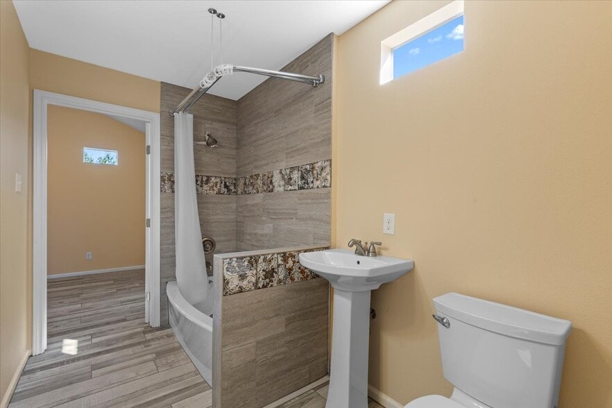 More Photos Of 3434 FM 2673, Canyon Lake Freestanding For Sale