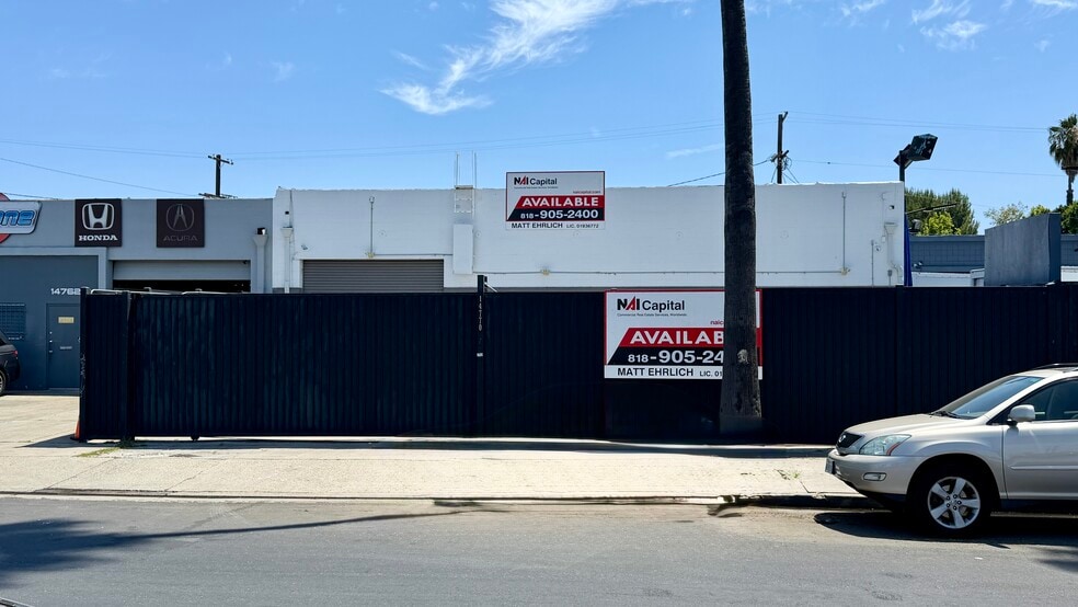 More Photos Of 14768 Calvert St, Van Nuys Warehouse For Sale