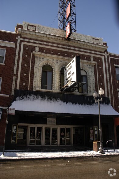 More Photos Of 4620-4636 N Lincoln Ave, Chicago Apartments For Lease