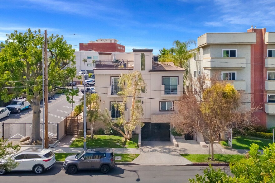 More Photos Of 4325 Stern Ave, Sherman Oaks Apartments For Sale