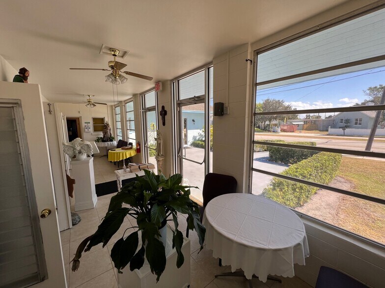 More Photos Of 911 Sunrise Blvd, Fort Pierce Religious Facility For Sale