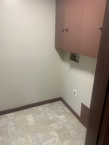 More Photos Of 1 Cheney St, Orange Apartments For Sale