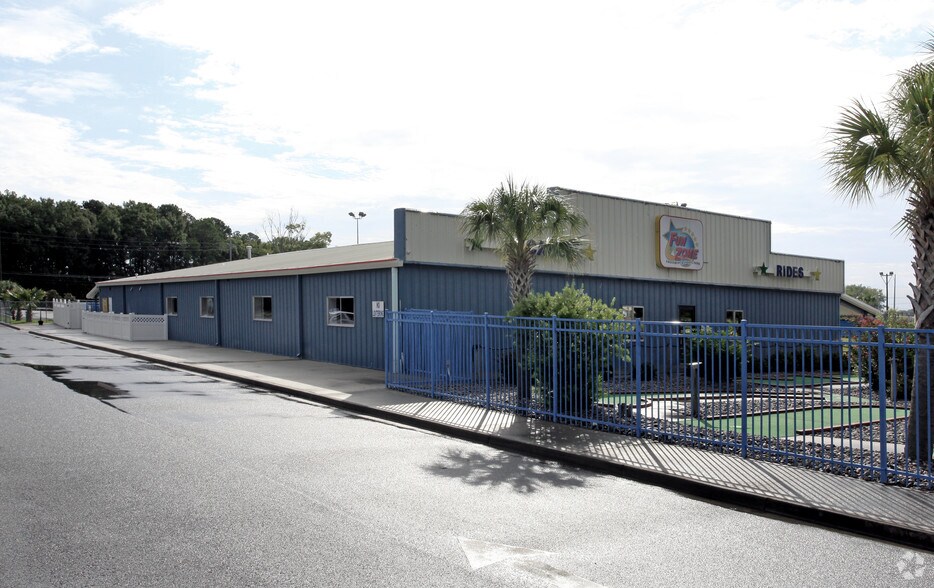 More Photos Of 1040 E Us-80 Hwy, Savannah Amusement Park For Sale