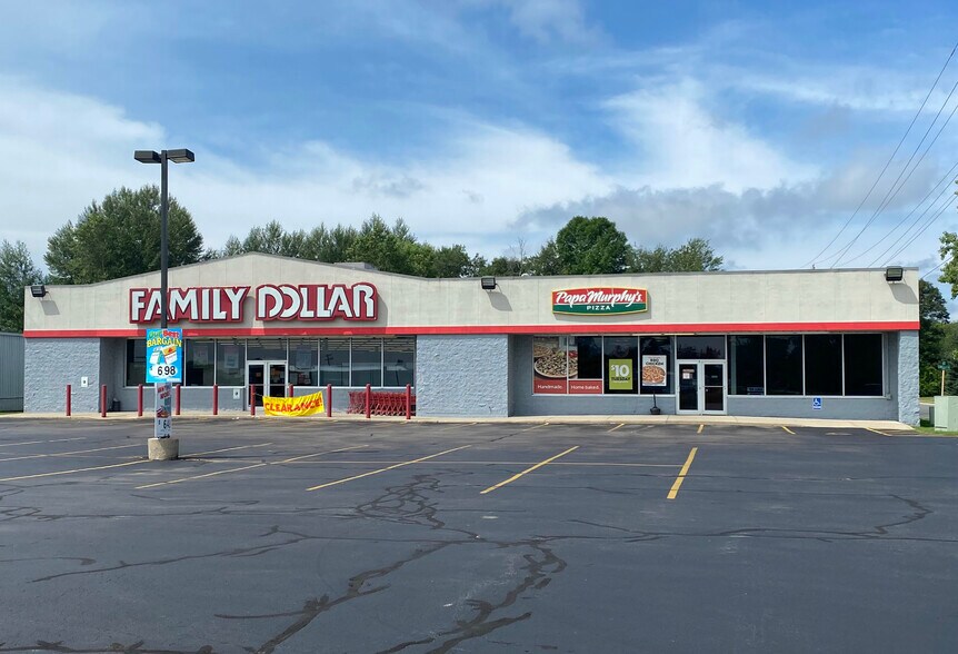 More Photos Of 1607 Marinette Ave, Marinette Convenience Store For Sale