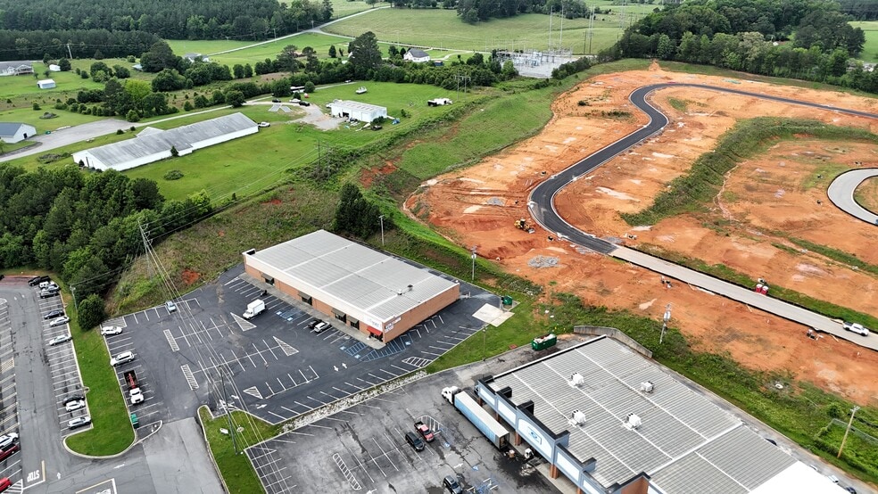 More Photos Of 150 Pearl Dr, LaFayette Restaurant For Sale