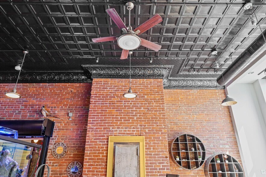More Photos Of 110 W Main St, Urbana Storefront Retail Office For Sale