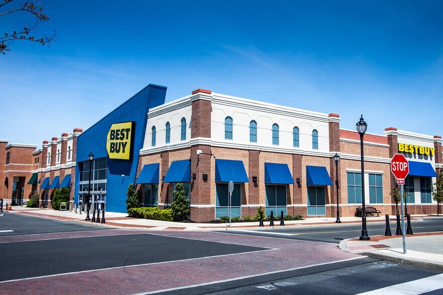 More Photos Of 901-957 Haddonfield Rd, Cherry Hill Unknown For Lease