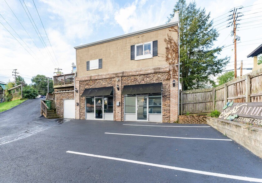3200 Collins Ferry Rd, WV 26505 Restaurant For Sale
