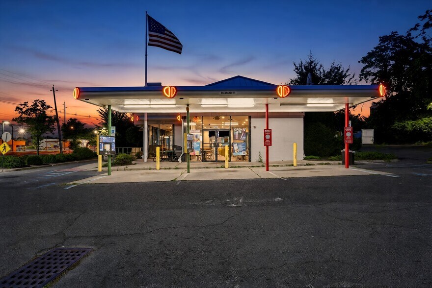 More Photos Of 1660 N Olden Avenue Ext, Ewing Fast Food For Sale