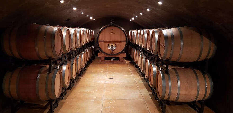 More Photos Of 150 Highway 330, Owenton Winery Vineyard For Sale