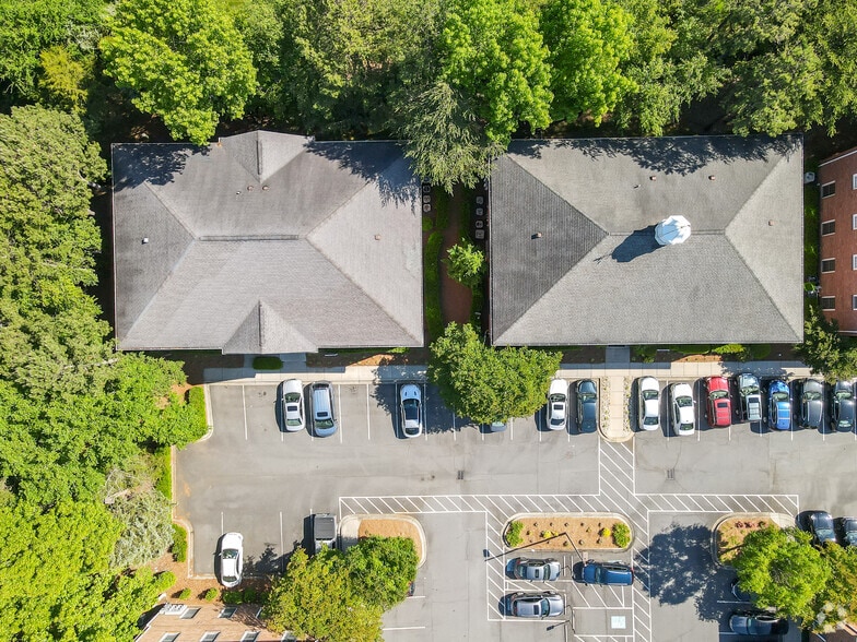 More Photos Of 8823 University East Dr, Charlotte Office For Lease
