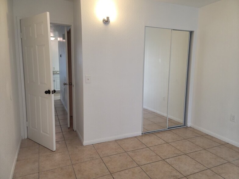 More Photos Of 43965 Towne St, Indio Apartments For Sale
