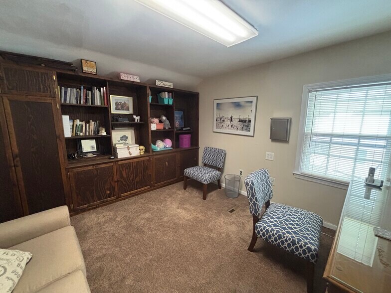 More Photos Of 103 E Gate Dr, Cherry Hill Medical For Sale