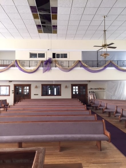 More Photos Of 133 Van Brunt Blvd, Kansas City Religious Facility For Sale