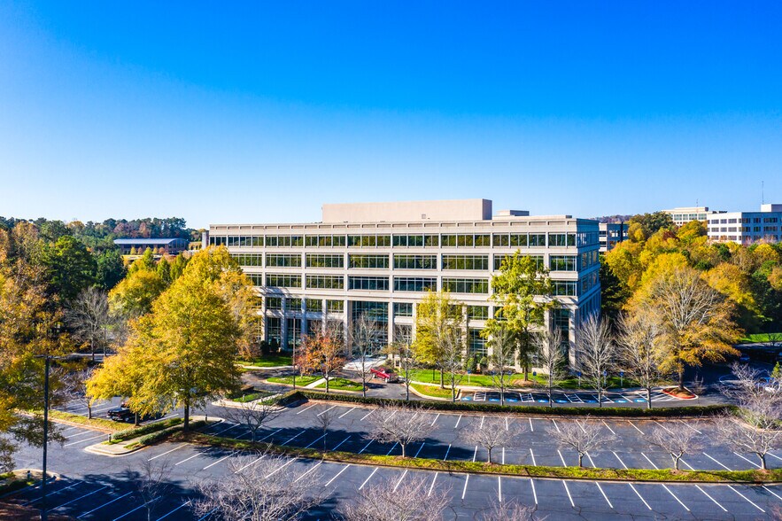 More Photos Of 2550 Northwinds Pkwy, Alpharetta Office For Lease