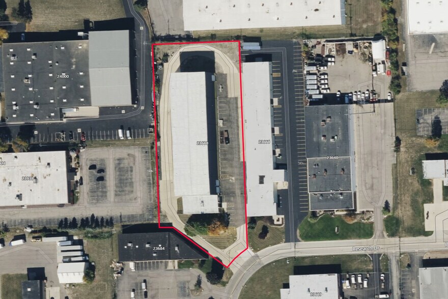 More Photos Of 23680 Research Dr, Farmington Hills Warehouse For Sale