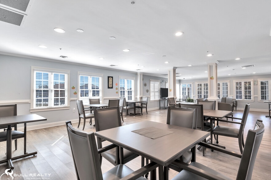 More Photos Of 519 Lawrenceville St, Norcross Assisted Living For Sale