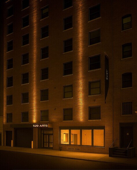 More Photos Of 529-535 W 20th St, New York Office For Lease