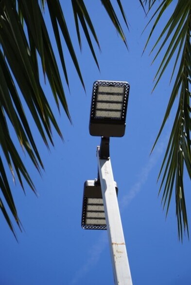 More Photos Of 4608 Rudnick Ct, Bakersfield Auto Dealership For Lease