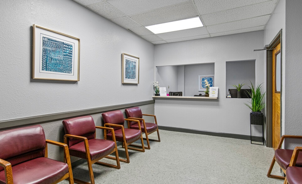 More Photos Of 864 Central Blvd, Brownsville Medical For Sale