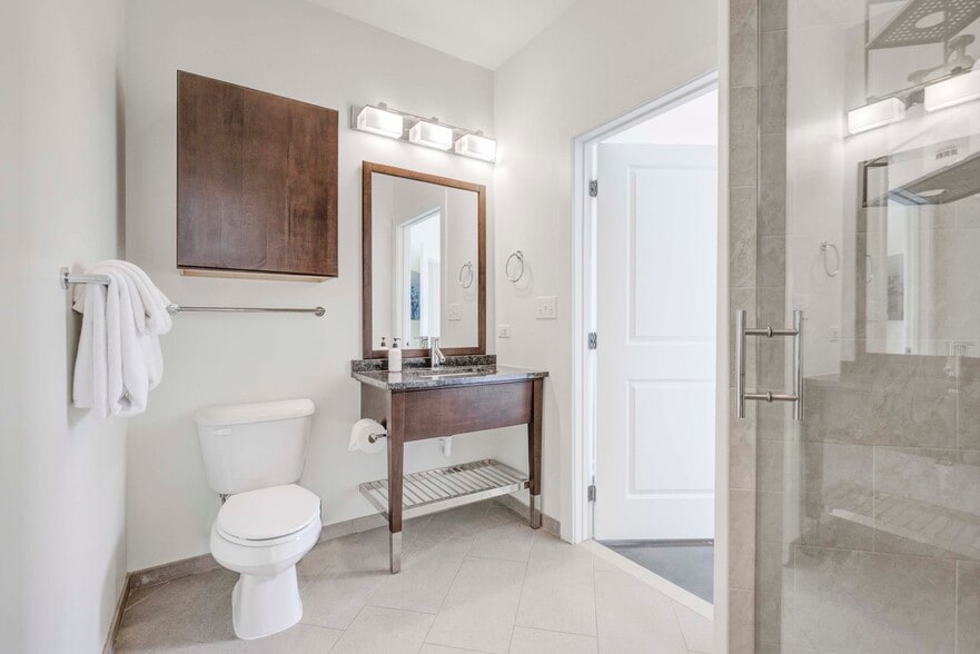 More Photos Of 3110 Mount Vernon Ave, Alexandria Apartments For Lease