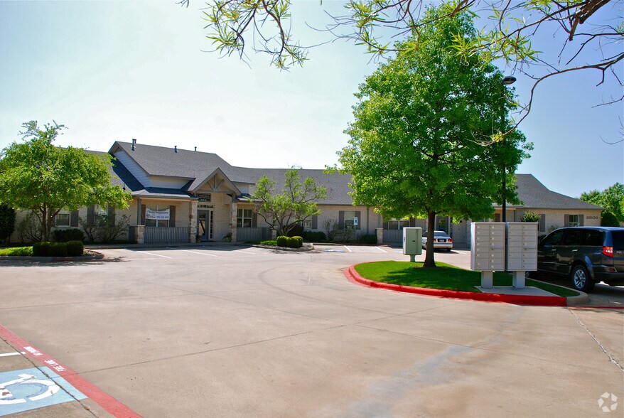 More Photos Of 2609 Sagebrush Dr, Flower Mound Office For Lease