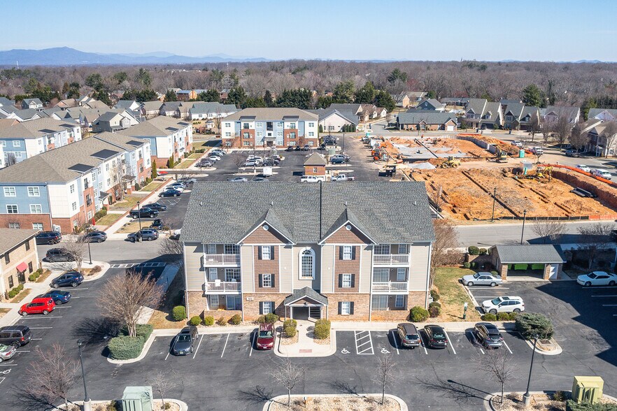 More Photos Of 301 Rotunda St, Lynchburg Apartments For Sale