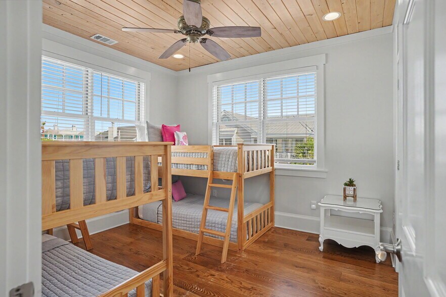 More Photos Of 8 Sandlewood Ct, Tybee Island Specialty For Sale