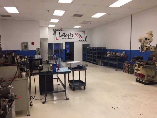 More Photos Of 1747 Independence Blvd, Sarasota Light Distribution For Lease