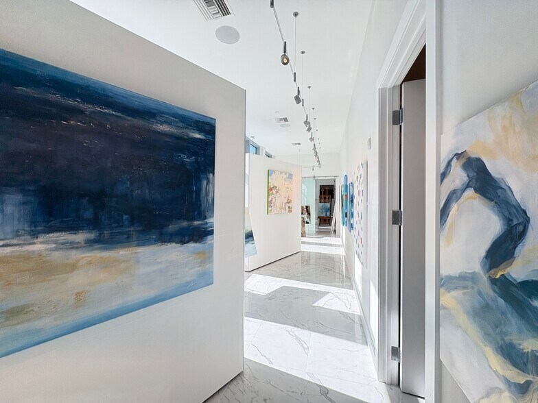 More Photos Of 1301 Main St, Sarasota Apartments For Sale