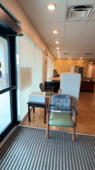 Primary Photo Of 5901 US Highway 27 S, Sebring Medical For Lease