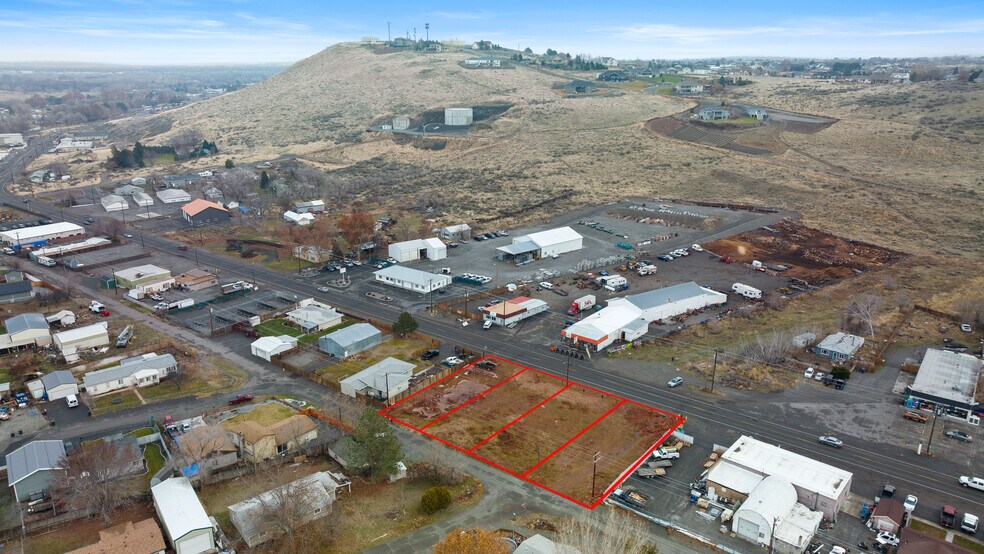 Primary Photo Of TBD Van Giesen St, West Richland Land For Sale