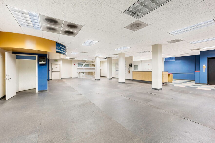 More Photos Of 225 E 6th St, Long Beach Medical For Lease