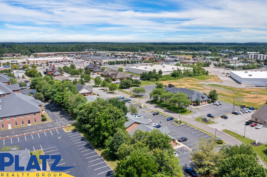 More Photos Of 900 Trailwood Dr, Youngstown Office For Sale