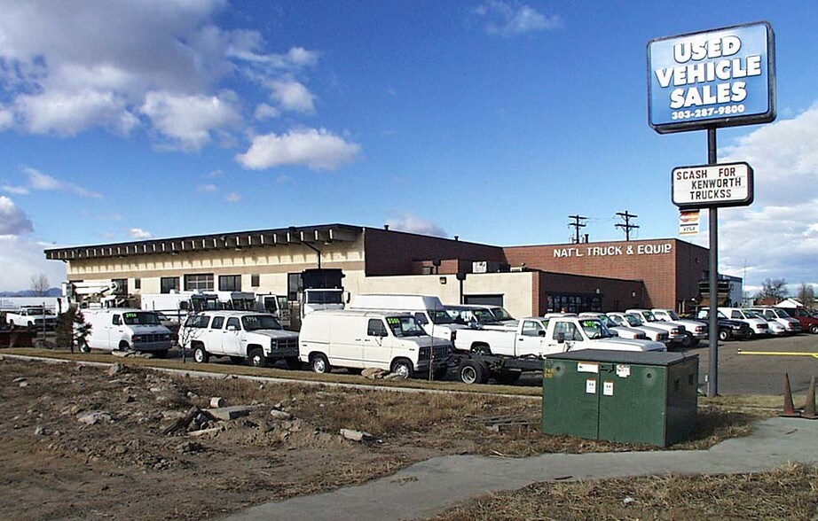 More Photos Of 5275 Quebec St, Commerce City Flex For Lease