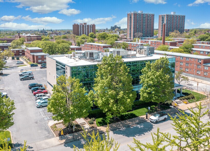 More Photos Of 940 Madison Ave, Baltimore Medical For Lease