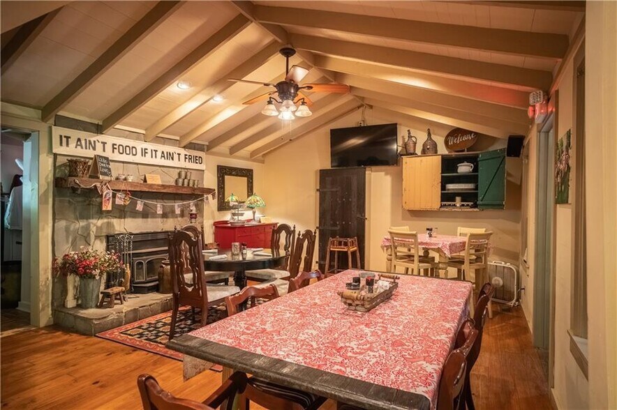 More Photos Of 15702 Highway 197 N, Clarkesville Hospitality For Sale