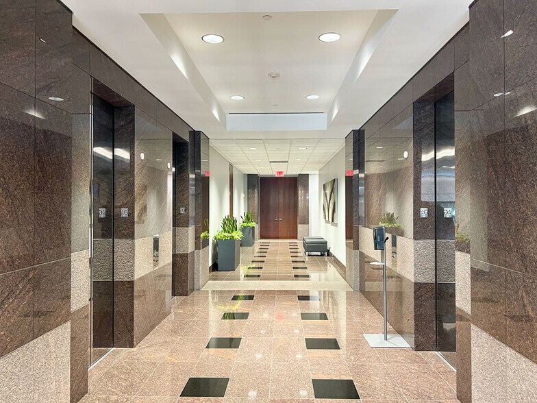 More Photos Of 1330 Lake Robbins Dr, The Woodlands Office For Lease