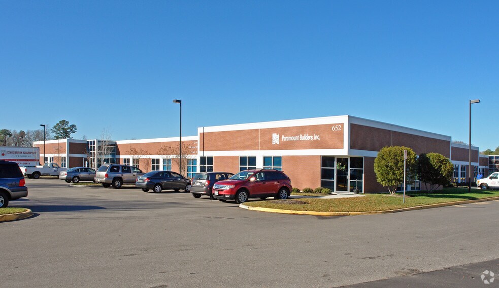 More Photos Of 652 Independence Pky, Chesapeake Office For Sale