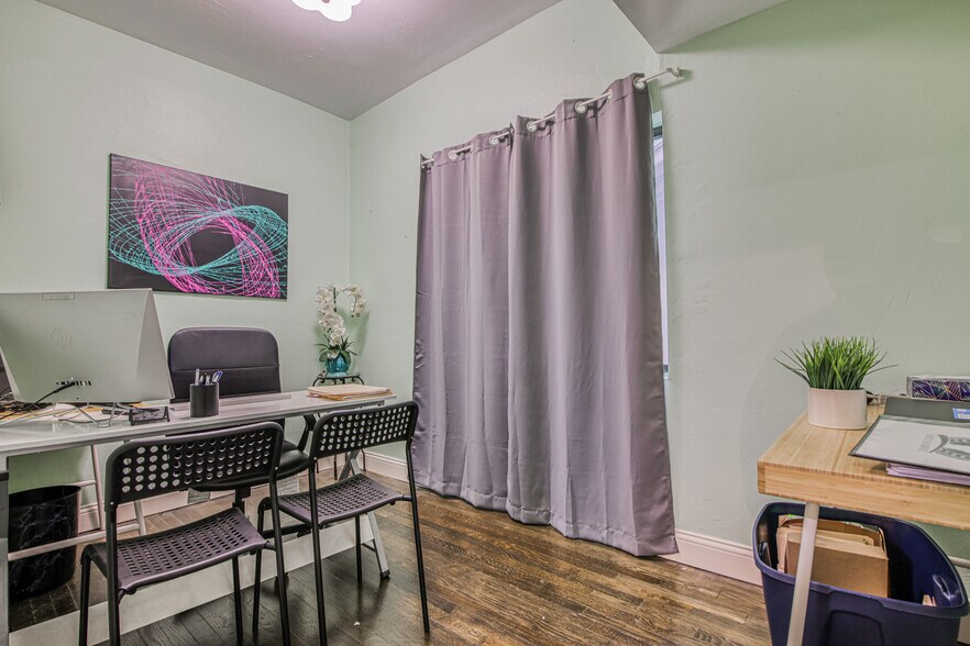 More Photos Of 2415 Montana Ave, El Paso Office Residential For Sale