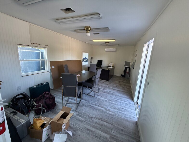 More Photos Of 1901 Robert J Conlan Blvd NE, Palm Bay Service For Sale