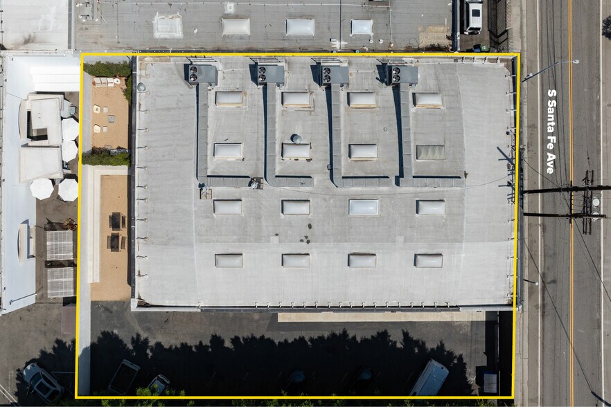 More Photos Of 609 S Santa Fe Ave, Los Angeles Manufacturing For Lease
