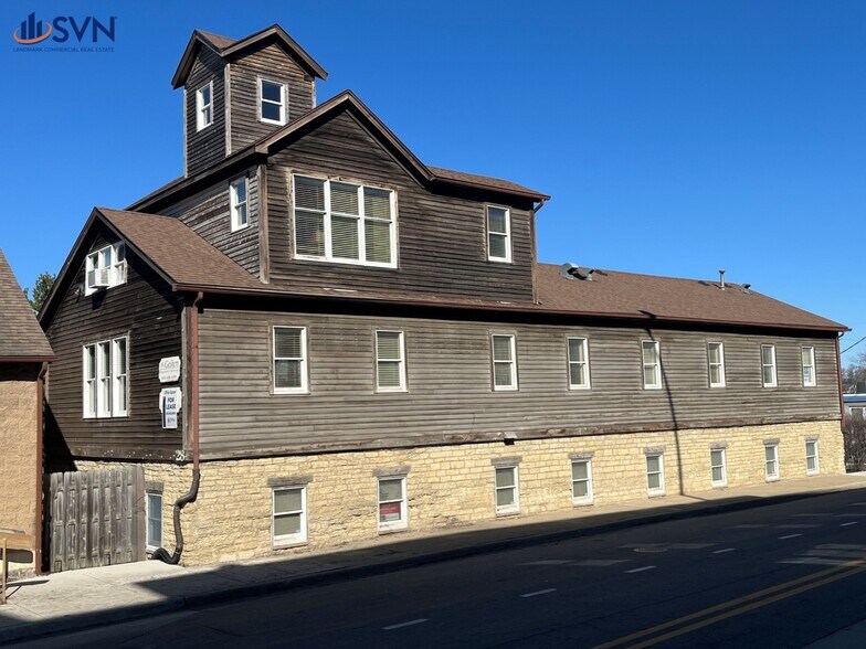 More Photos Of 28 N Bennett St, Geneva Loft Creative Space For Lease