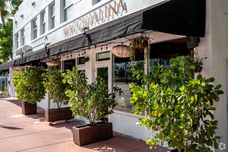 More Photos Of 810-820 Alton Rd, Miami Beach Storefront Retail Residential For Lease