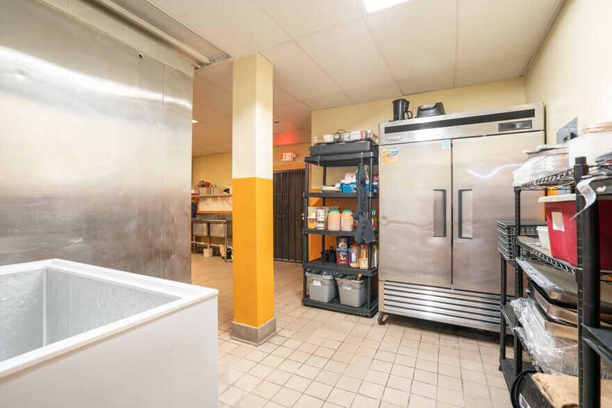 More Photos Of 4260 E Ponce De Leon Ave, Clarkston Freestanding For Lease