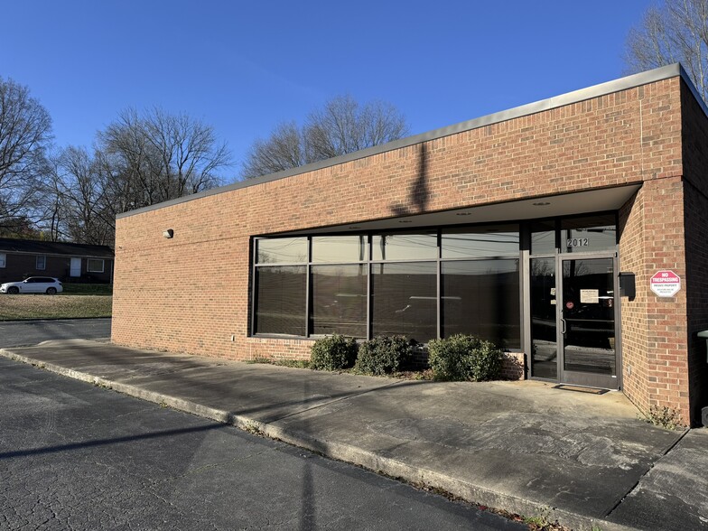 Primary Photo Of 2012 S Elm Eugene St, Greensboro Office For Sale