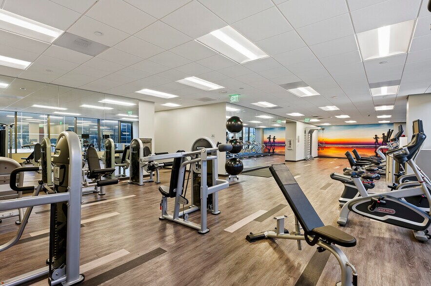 More Photos Of 110 W A St, San Diego Office For Lease
