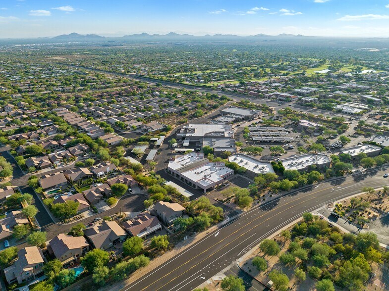 More Photos Of 8955 E Pinnacle Peak Rd, Scottsdale Office For Lease