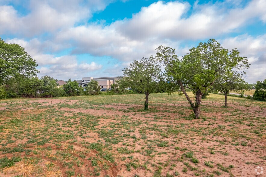 More Photos Of 8100 US Hwy 287, Arlington Land For Sale