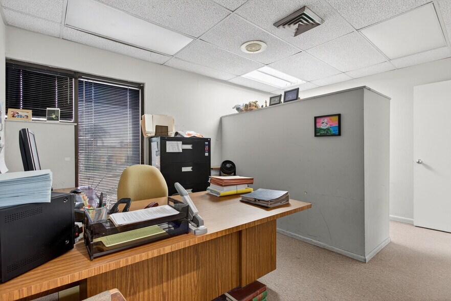 More Photos Of 513 N State Road 7, Margate Office For Sale